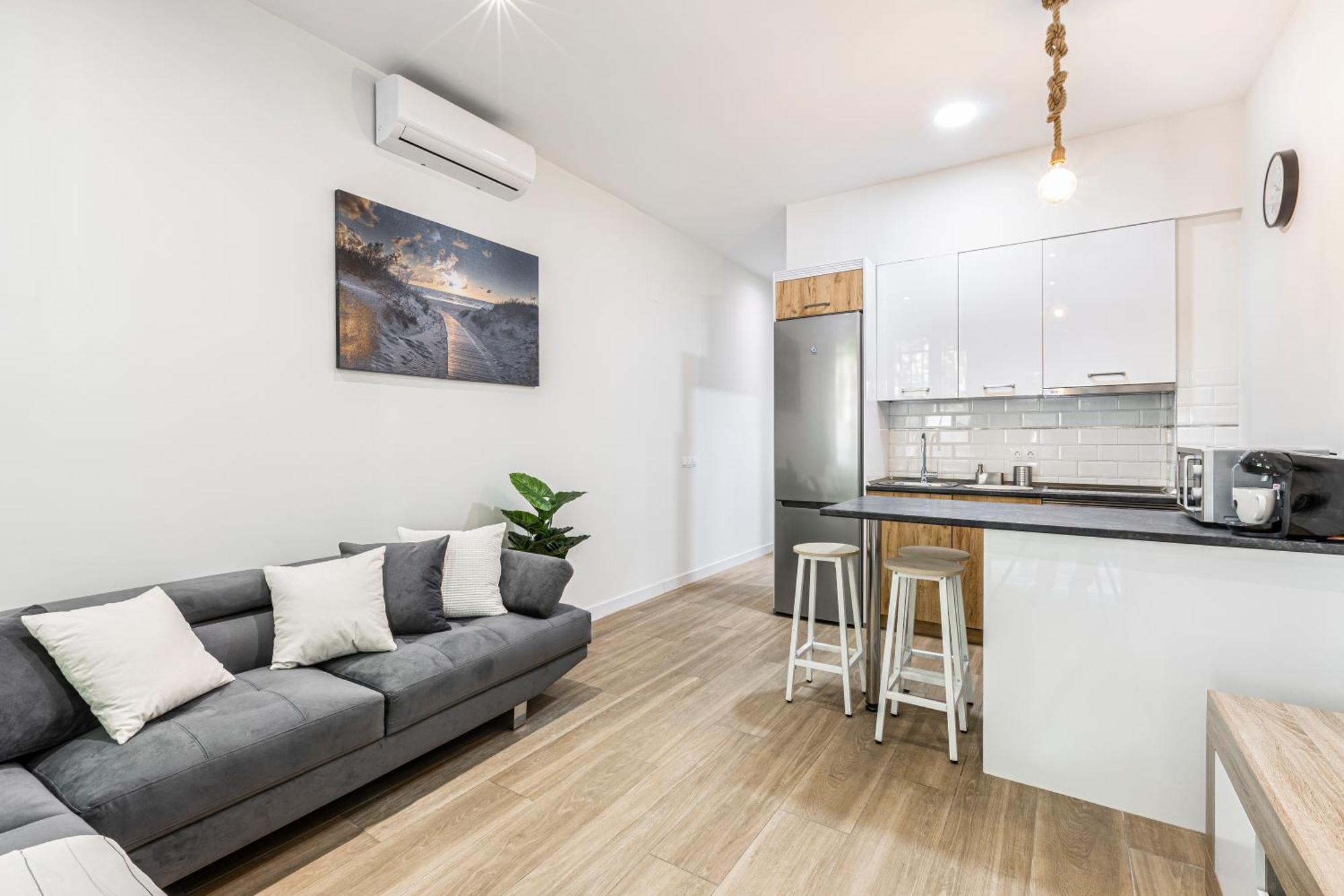 Apartamentos A 5 Minutos Del Centro De Madrid 4P Bagian luar foto